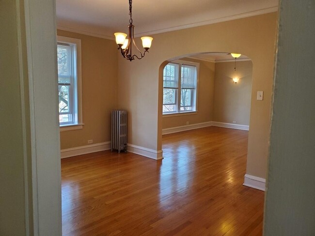 Photo - 804 Elmwood Ave Unit 2S