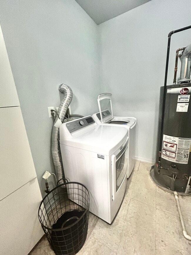 Photo - 171 Winchester Ct