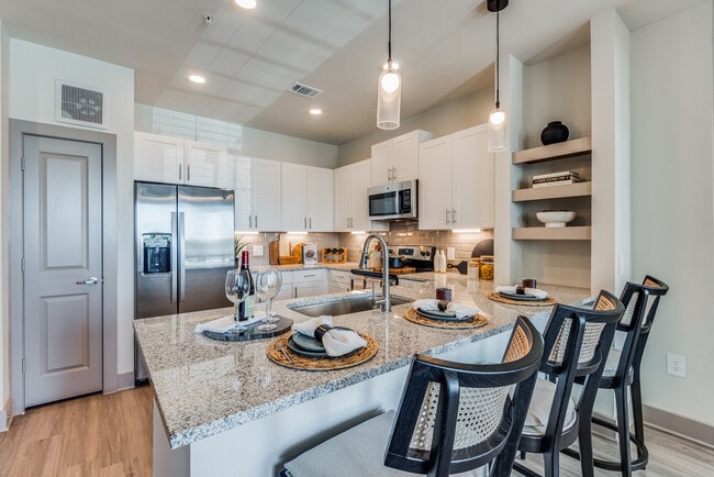 Photo - Birchstone Cedar Ridge