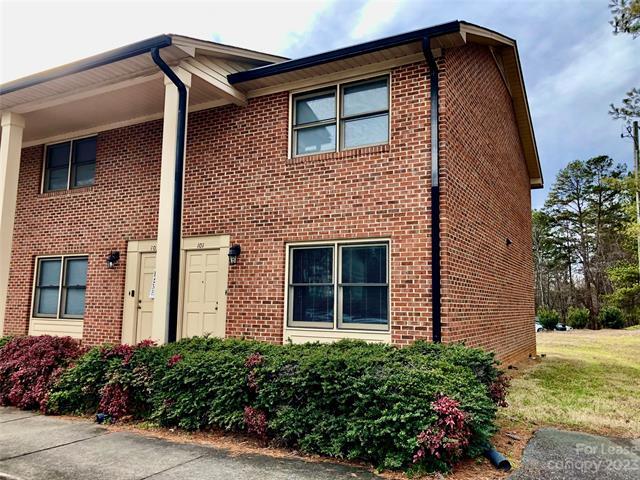 Photo - 101 Hillcrest Dr