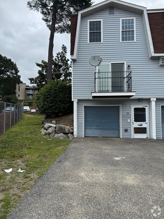 Building Photo - 1271 Pawtucket Blvd Rental