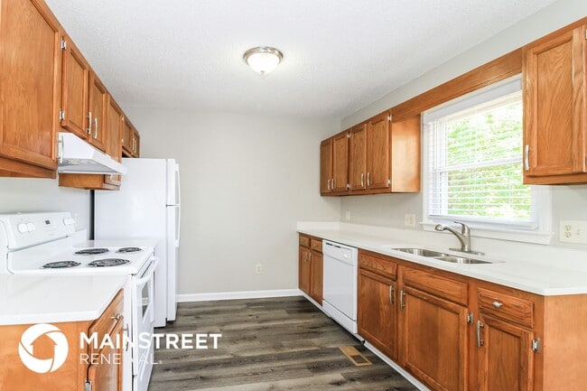 Photo - 1046 Ball Park Rd