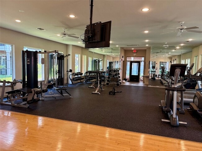 Photo - 2400 McCue Rd Unidad 446