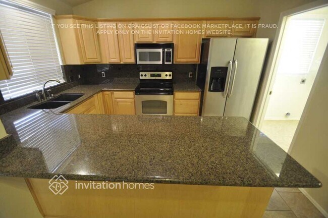 Photo - 1320 E Tonto Ln