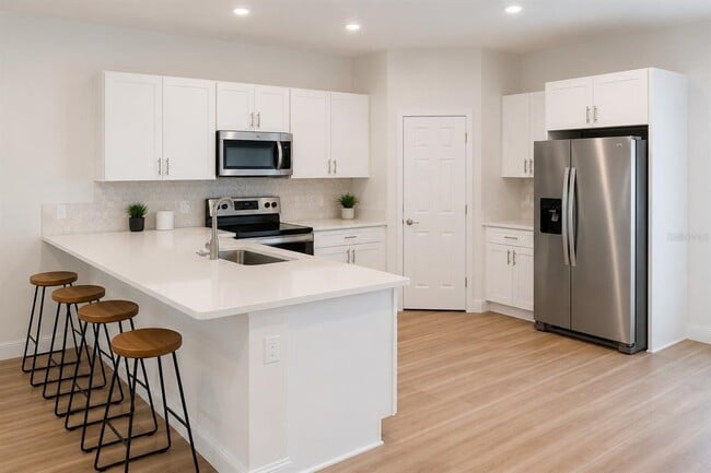 Photo - 801 Jarnac Dr