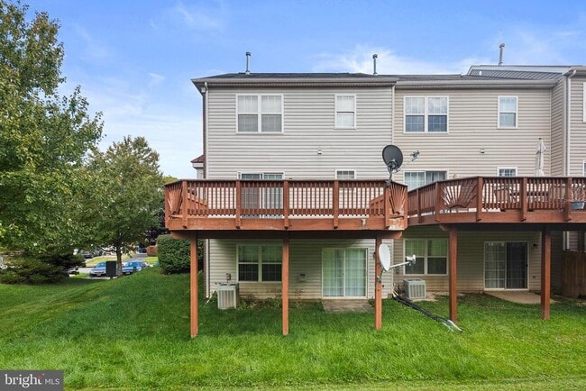 Photo - 4712 Ashforth Way