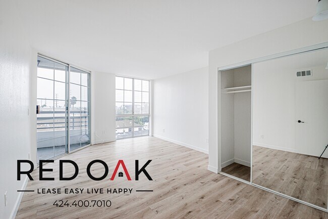 Photo - 4320 S Centinela Ave Unit 301