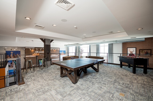 Game Room - Ping Pong
