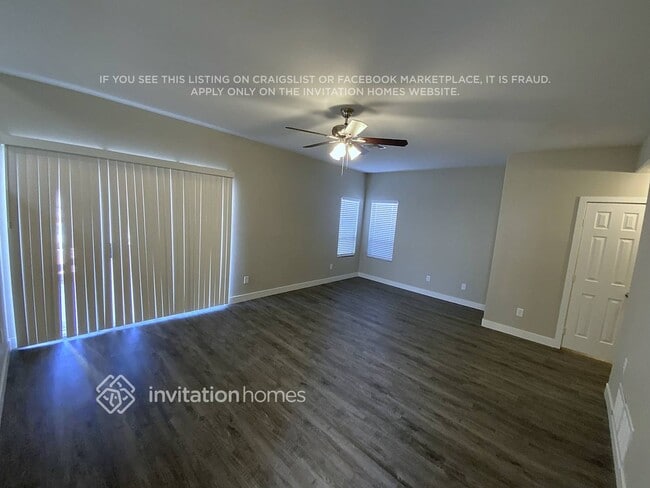 Photo - 9531 Observer St