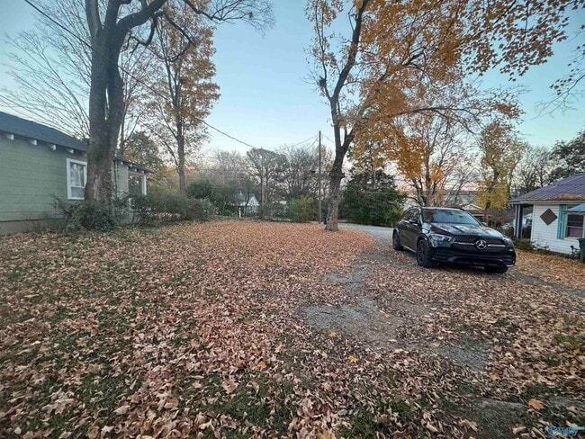 Photo - 2411 Kildare St NW