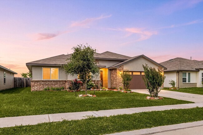 Photo - 6931 Dell Vista Drive