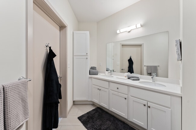 Maple Model - Chester Woods Apartments
