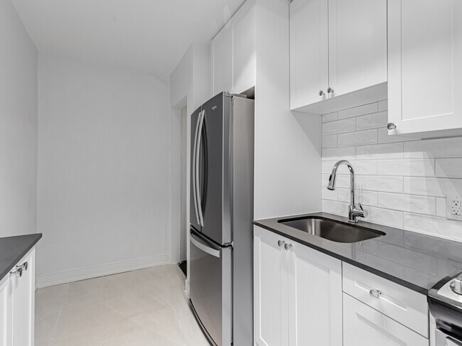 Photo - 310-312 Lonsdale Rd