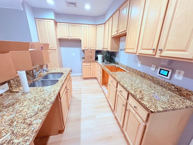 Photo - POTOMAC CLUB - TOWNHOUSE CONDO