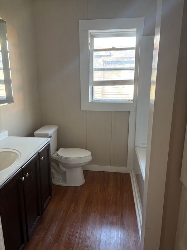 Photo - 874 Oasis St