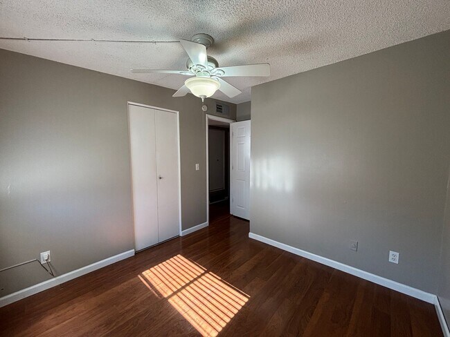 Photo - 4007 S Winter Palm Dr