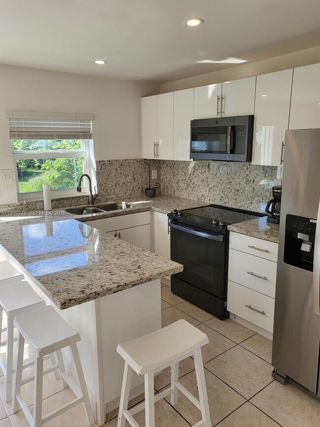 Photo - 6130 Grant St Unit 2