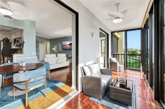 Photo - 150 SE Four Winds Dr Unit B303