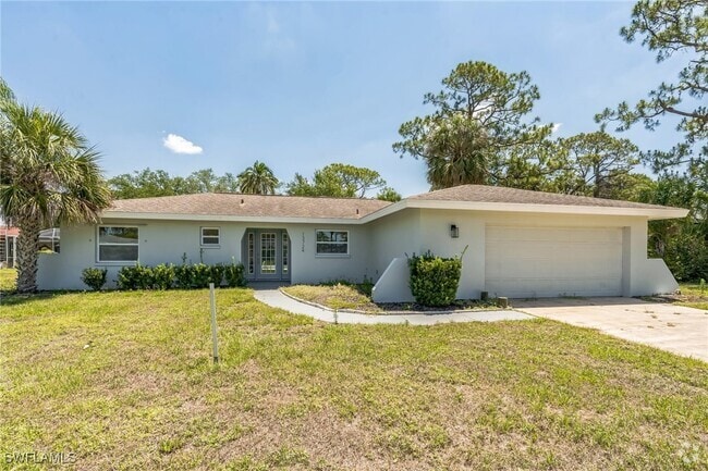 Building Photo - 13724 River Forest Dr Rental