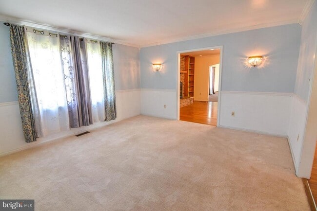 Photo - 2788 Pinewood Dr