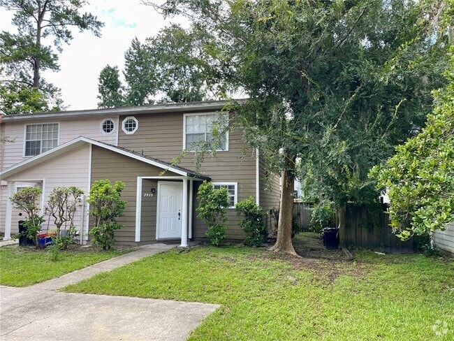 Building Photo - 2915 SW 38th Pl Rental