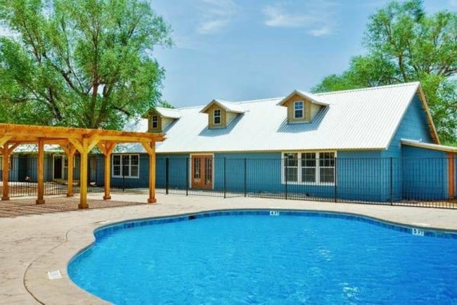 Photo - Boston Creek