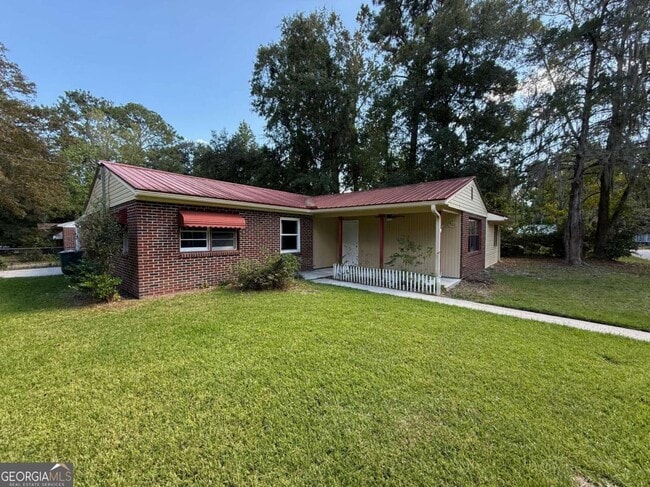 Photo - 501 Patton Rd