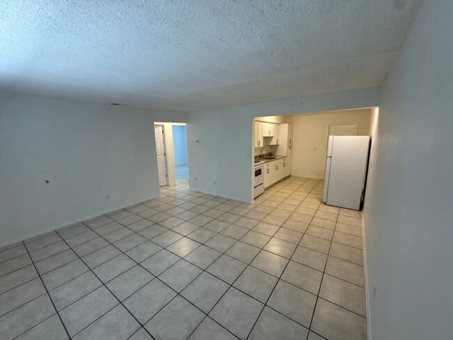 Photo - 1936 Wolford Rd