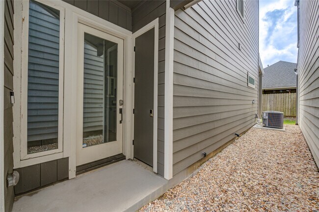 Photo - 4220 McKinley St