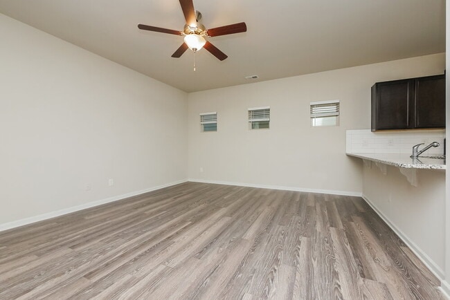 Photo - 143 Preserve Dr