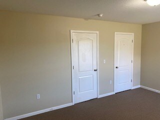 Photo - 141 St George Ln