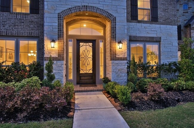 Building Photo - 27827 Ramble Rock Ct