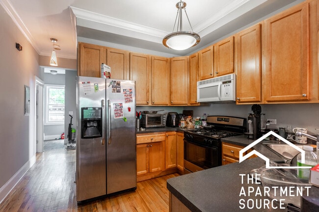 Photo - 1314 W Roscoe St Unit 2