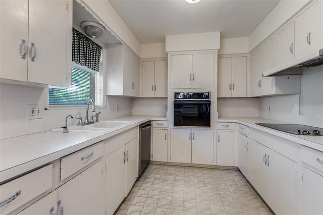 Photo - 3574 Ainsworth Dr