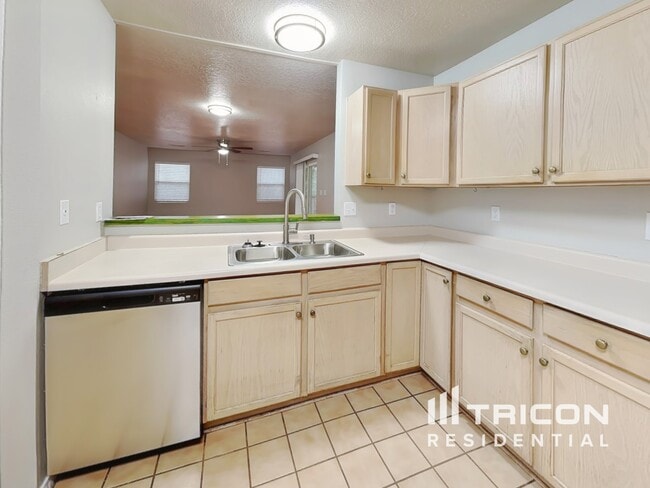 Photo - 3033 Winston Meadows Dr NE