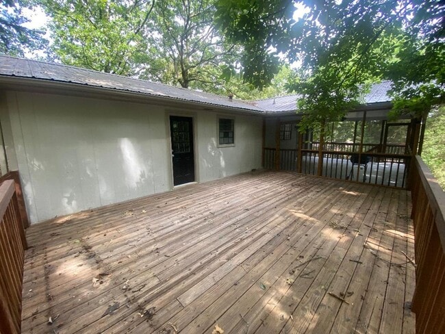 Photo - 1305 Sun Cir