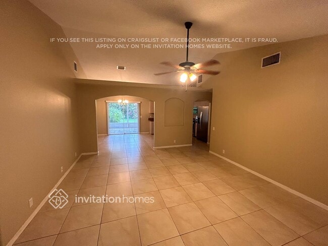 Photo - 7348 Linden Ln