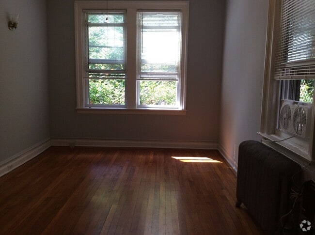 Building Photo - 146 Daniel Low Ter Unit 1R Rental