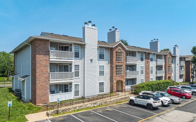 Photo - Lincoln Green