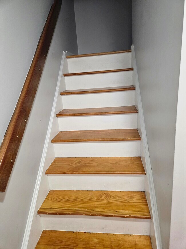 Photo - 44 Northbrook Ct