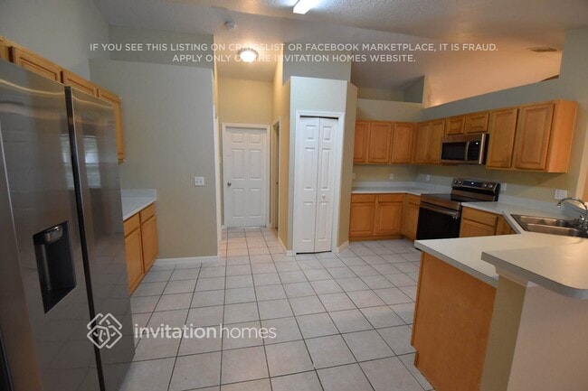 Photo - 147 Quiet Oak Ct