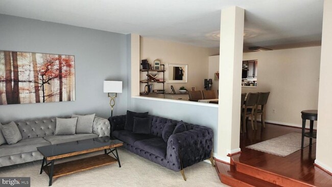 Building Photo - 13107 Misty Glen Ln Rental