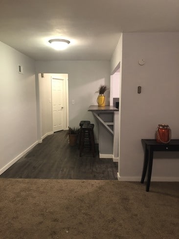 area to hall/bedroom - 444 5th Ave NW Unit #3