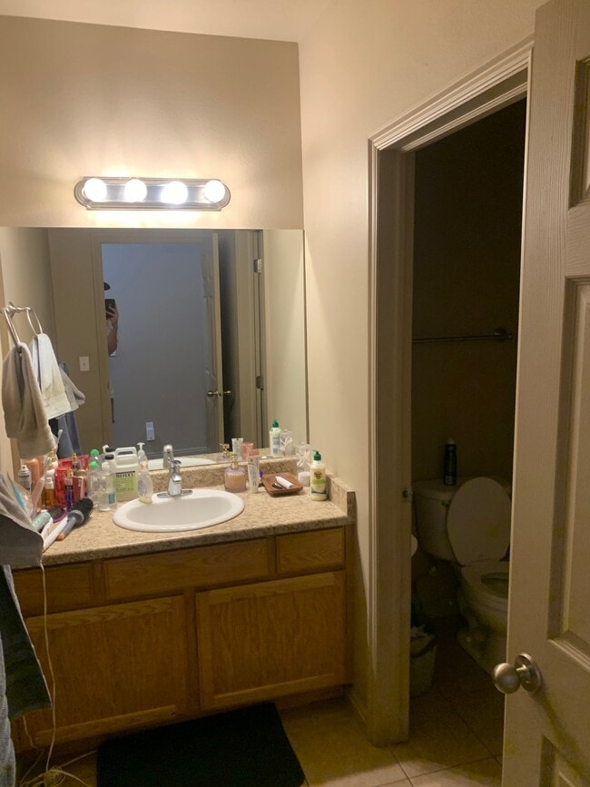 1931 N Canyon Rd Unit 219