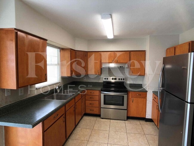 8411 53rd Way N