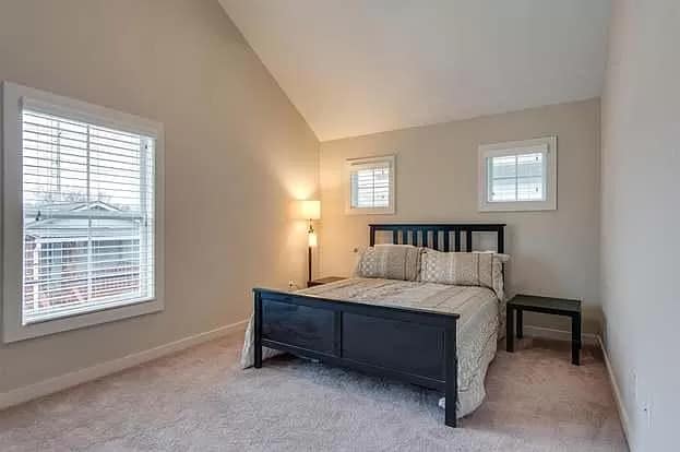 Photo - 1008 Treaty Oaks Dr