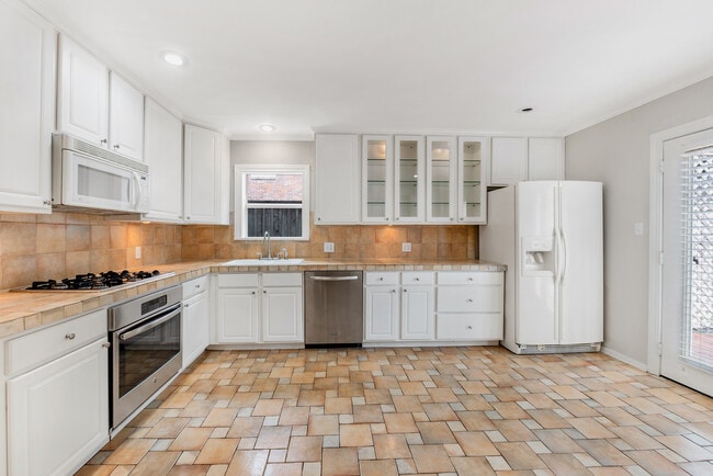 Photo - 1609 Driscoll St