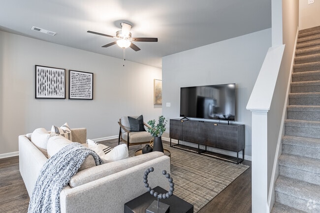 3BR, 2,5BA - 1586SF