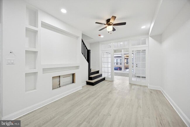 Building Photo - 3241 N Etting St