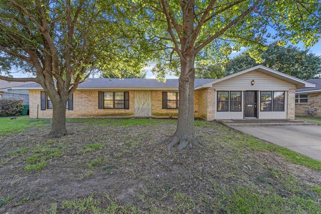 Photo - 1219 Stanley St